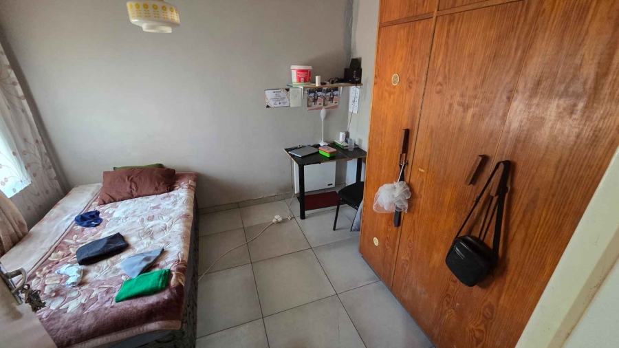 10 Bedroom Property for Sale in Brandwag Free State